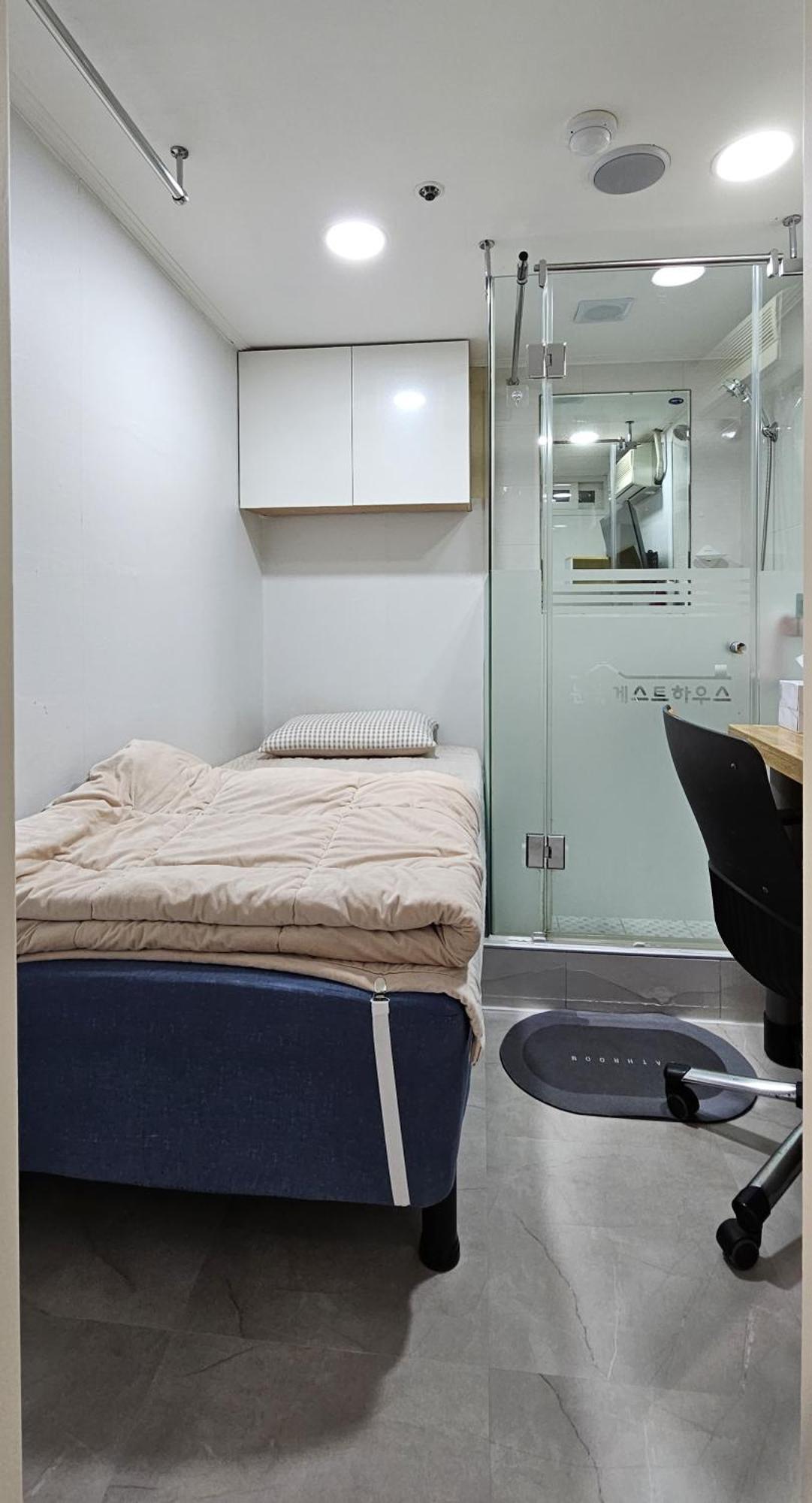 Snowflower Guesthouse Seoul Bagian luar foto