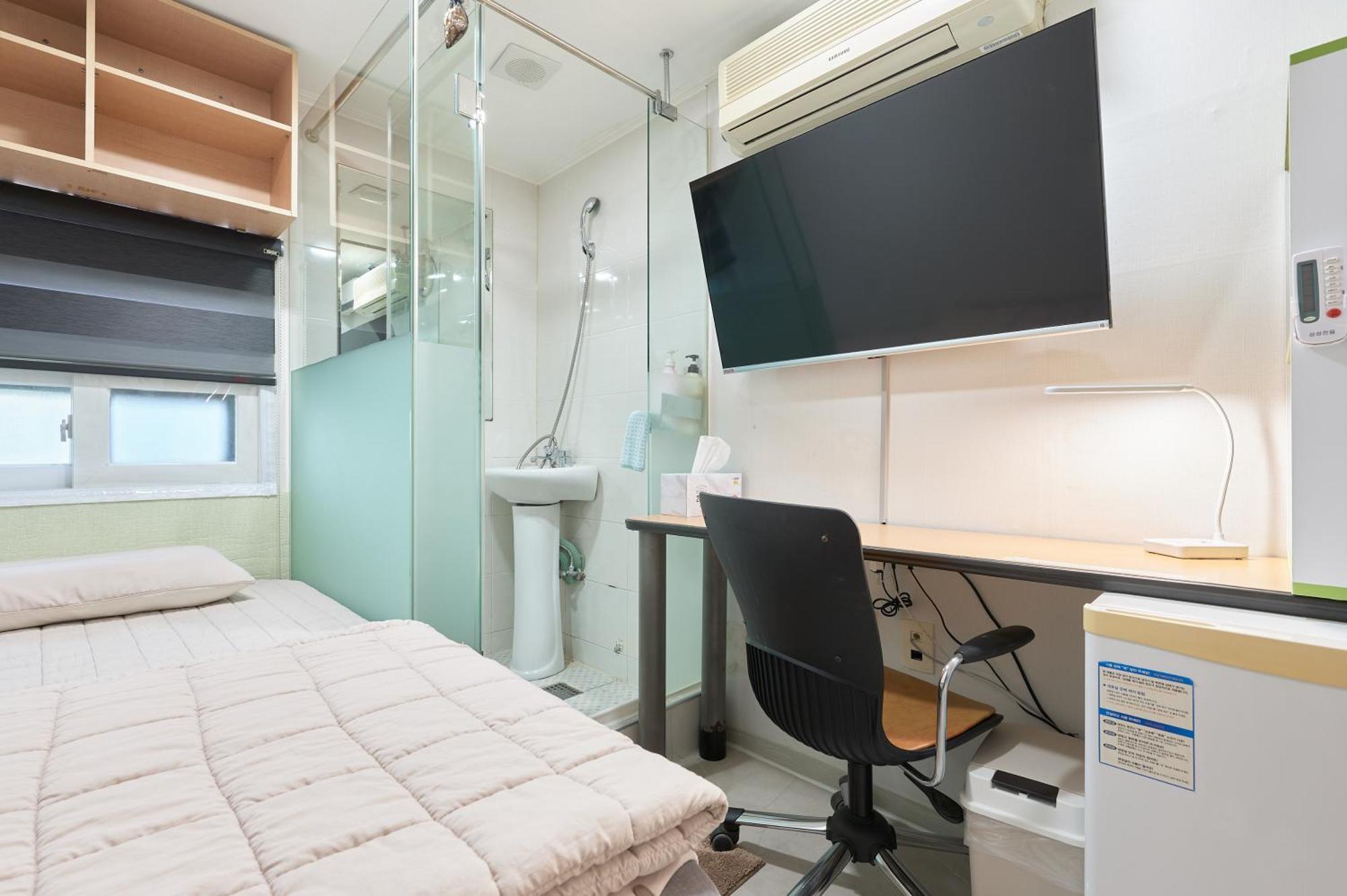 Snowflower Guesthouse Seoul Bagian luar foto