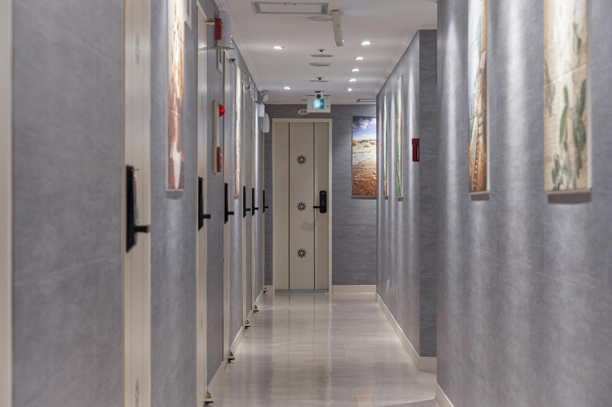 Snowflower Guesthouse Seoul Bagian luar foto