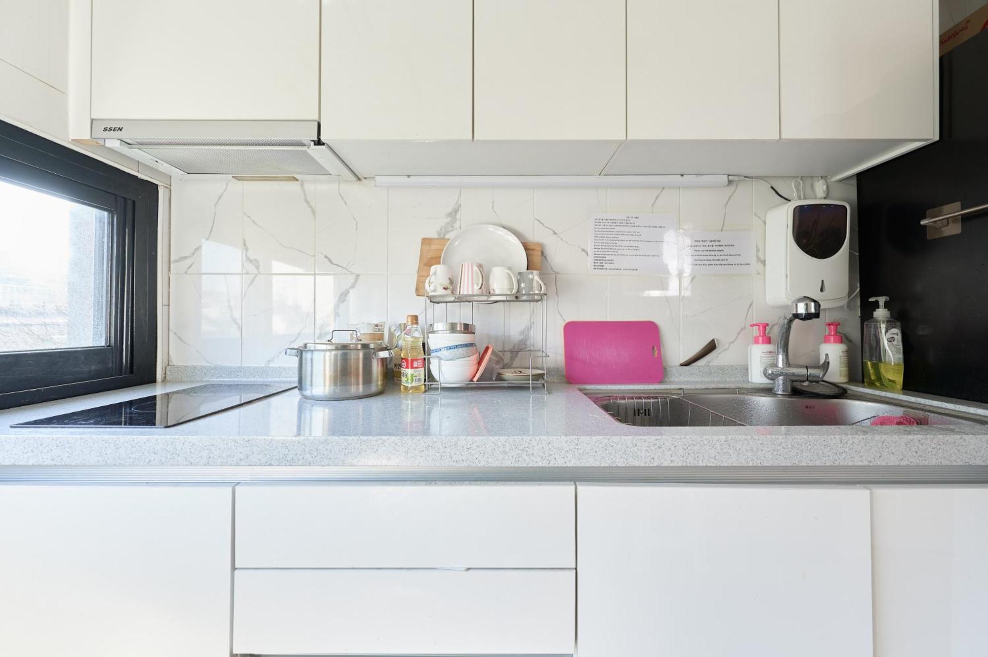 Snowflower Guesthouse Seoul Bagian luar foto