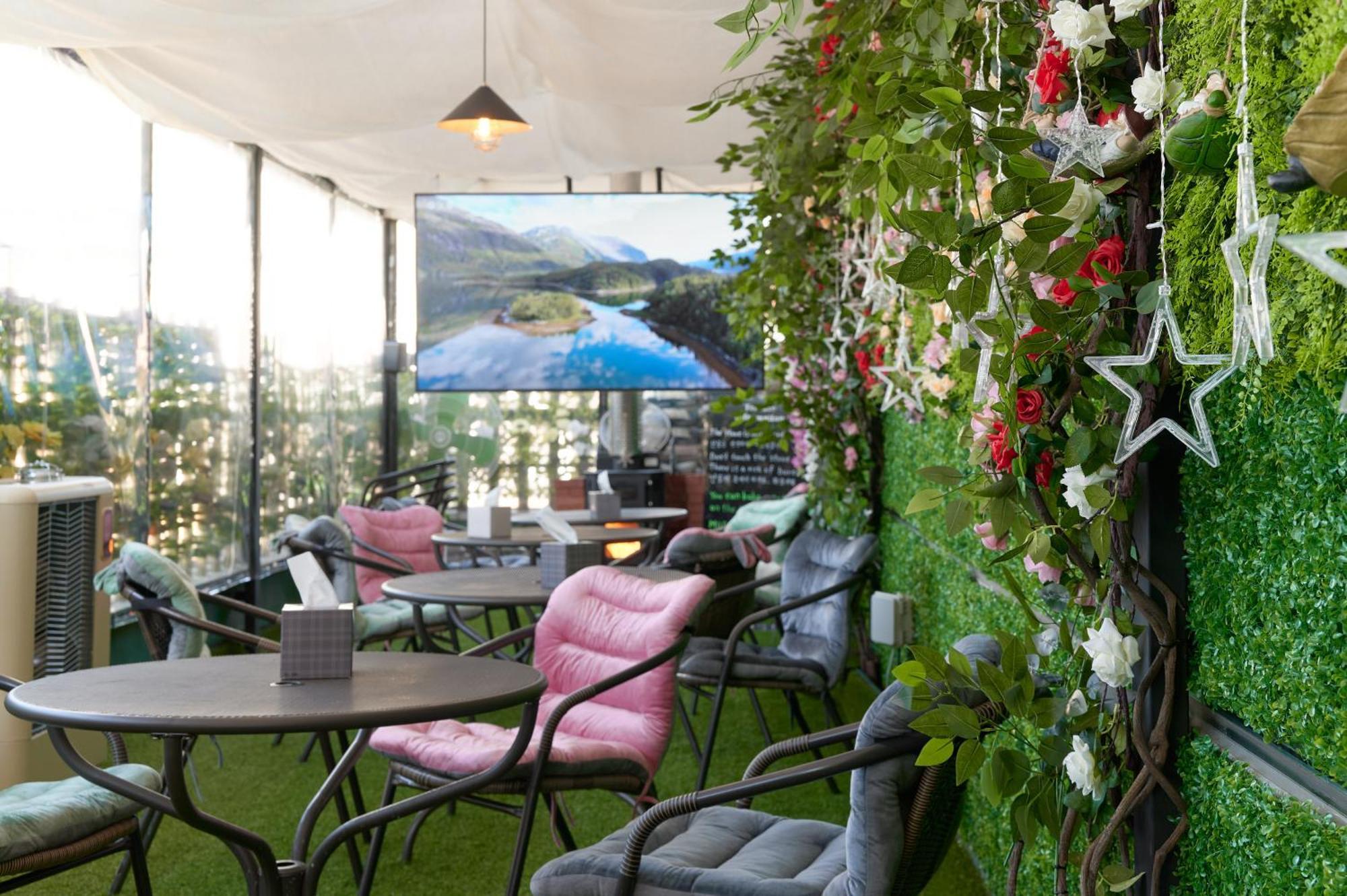 Snowflower Guesthouse Seoul Bagian luar foto